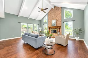 2258 Woodland Springs St, Houston, TX 77077 - Photo 7
