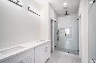 9807 Bamboo Rd, Houston, TX 77041 - Photo 27