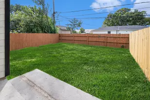 9807 Bamboo Rd, Houston, TX 77041 - Photo 33