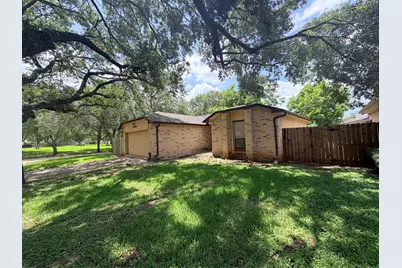 3930 Mill Rock Circle, Sugar Land, TX 77479 - Photo 3