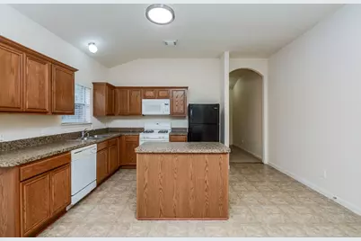 2223 Castle Garden, Katy, TX 77449 - Photo 11
