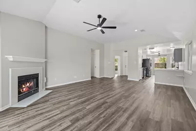 19506 Elmtree Estates Drive, Katy, TX 77449 - Photo 5