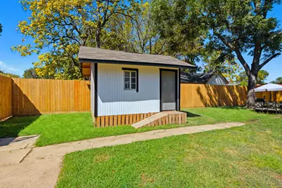 902 Post Oak Street, Hearne, TX 77859 - Photo 17