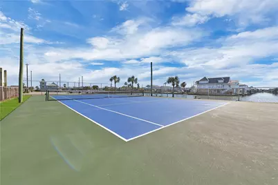 4023 Grayson Dr, Galveston, TX 77554 - Photo 31