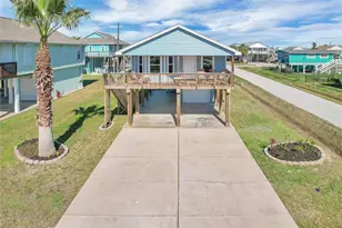 4023 Grayson Dr, Galveston, TX 77554 - Photo 1