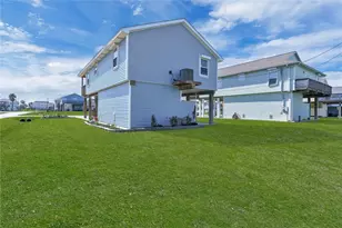 4023 Grayson Dr, Galveston, TX 77554 - Photo 23