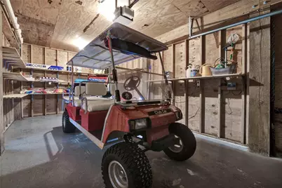 4023 Grayson Dr, Galveston, TX 77554 - Photo 27