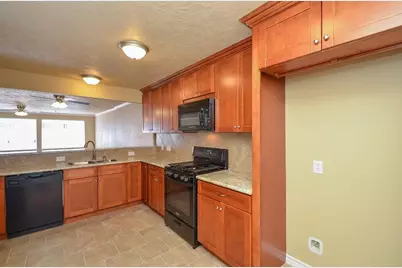 15337 Falmouth Avenue #2, Houston, TX 77084 - Photo 5