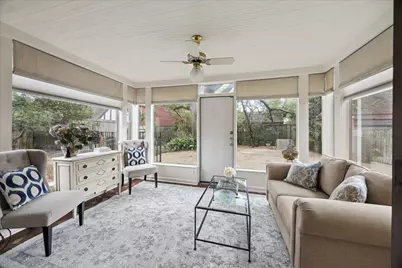 2345 Blue Bonnet Boulevard, Houston, TX 77030 - Photo 9