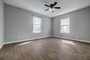 13327 Halifax St, Houston, TX 77015 - Photo 9