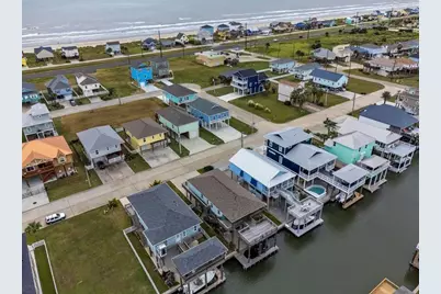 22122 Cantina Drive, Galveston, TX 77554 - Photo 41