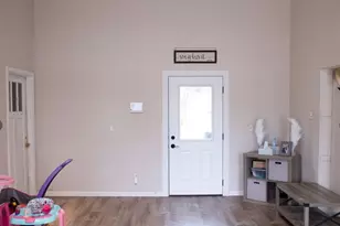 1104 Moss Ln, Cuero, TX 77954 - Photo 7