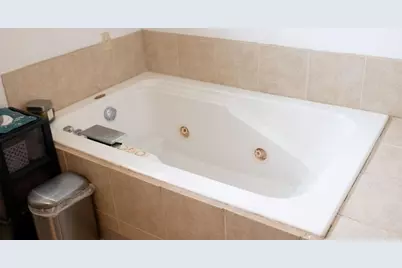 1104 Moss Lane, Cuero, TX 77954 - Photo 13