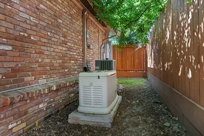 3322 N Braeswood Boulevard, Houston, TX 77025 - Photo 49