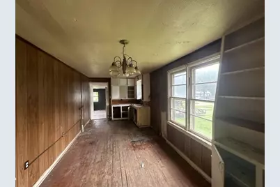 801 Clark Street, Fairfield, TX 75840 - Photo 7