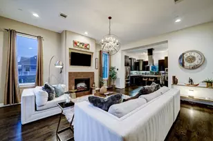2022 Converse St, Houston, TX 77006 - Photo 7