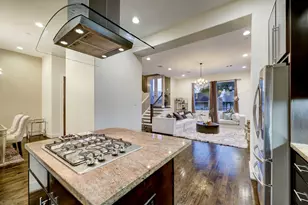 2022 Converse St, Houston, TX 77006 - Photo 9