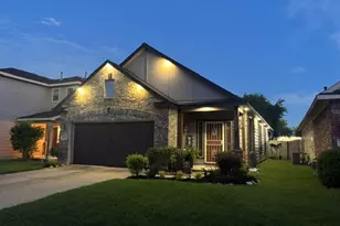 814 Heatherton Hill Ln, Houston, TX 77047 - Photo 1