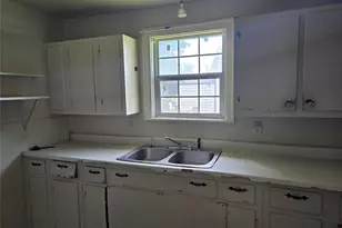 5604 Gano, Houston, TX 77009 - Photo 7