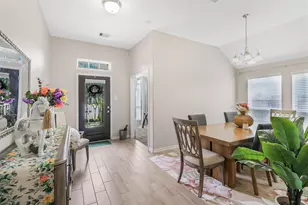 13806 Kodiak Brown Bear St, Crosby, TX 77532 - Photo 5