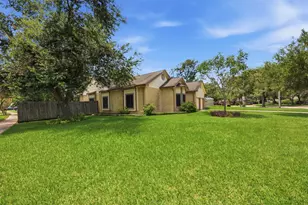 2914 Cottonfield Way, Sugar Land, TX 77479 - Photo 29