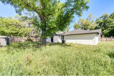 5906 Hilary Street, Houston, TX 77026 - Photo 17