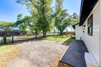 5906 Hilary Street, Houston, TX 77026 - Photo 19