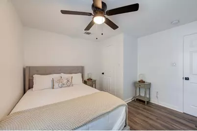 5906 Hilary Street, Houston, TX 77026 - Photo 35