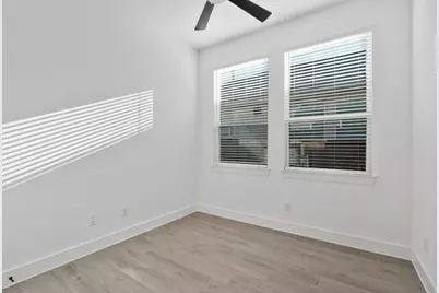 12223 Warbler Drive, Mont Belvieu, TX 77523 - Photo 11