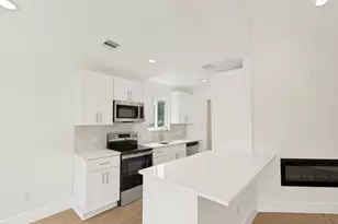 6915 Foxwaithe Ln, Humble, TX 77338 - Photo 9
