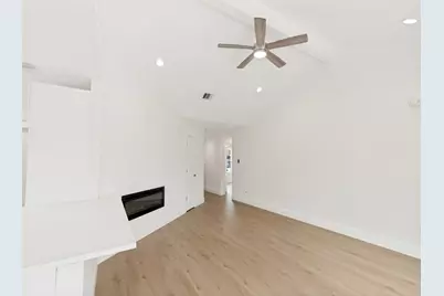 6915 Foxwaithe Lane, Humble, TX 77338 - Photo 5