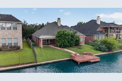 14326 Manorbier Lane, Sugar Land, TX 77498 - Photo 25