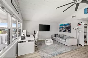4306 Spanish Main, Jamaica Beach, TX 77554 - Photo 9
