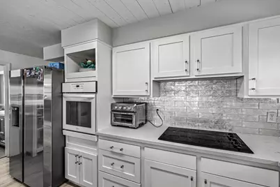 4306 Spanish Main, Jamaica Beach, TX 77554 - Photo 19