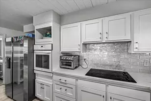4306 Spanish Main, Jamaica Beach, TX 77554 - Photo 19