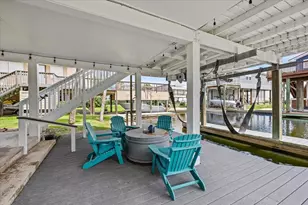 4306 Spanish Main, Jamaica Beach, TX 77554 - Photo 33