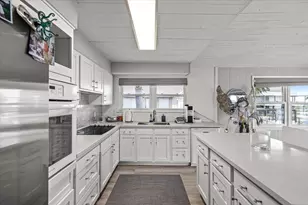 4306 Spanish Main, Jamaica Beach, TX 77554 - Photo 17