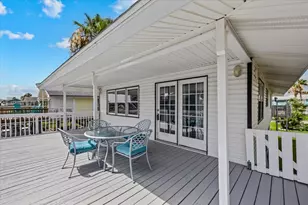 4306 Spanish Main, Jamaica Beach, TX 77554 - Photo 5