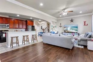 2906 Virginia Ave, League City, TX 77573 - Photo 7