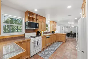 12319 Scyrus Ln, Houston, TX 77066 - Photo 13