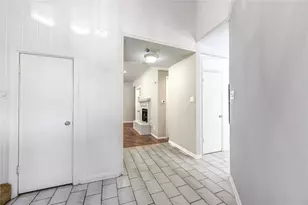 2524 Nantucket Dr, Houston, TX 77057 - Photo 5