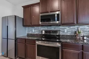 1049 Strawberry Ridge Dr, Katy, TX 77493 - Photo 11