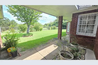 8023 Glen Dell Court, Houston, TX 77061 - Photo 29
