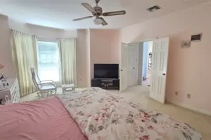 8023 Glen Dell Ct, Houston, TX 77061 - Photo 11