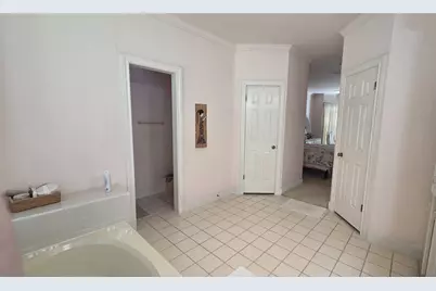 8023 Glen Dell Court, Houston, TX 77061 - Photo 13