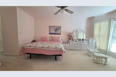 8023 Glen Dell Court, Houston, TX 77061 - Photo 9