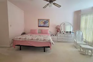 8023 Glen Dell Ct, Houston, TX 77061 - Photo 9