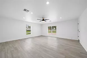 5703 De Milo Dr, Houston, TX 77092 - Photo 23