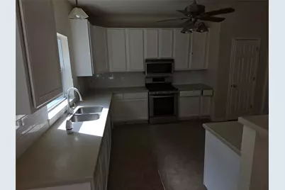 6203 Faulkner Ridge Drive, Katy, TX 77450 - Photo 5