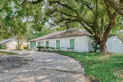 5319 S Braeswood Boulevard, Houston, TX 77096 - Photo 3